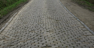 Eikenberg_high_cobble_crown_and_ridable_sides